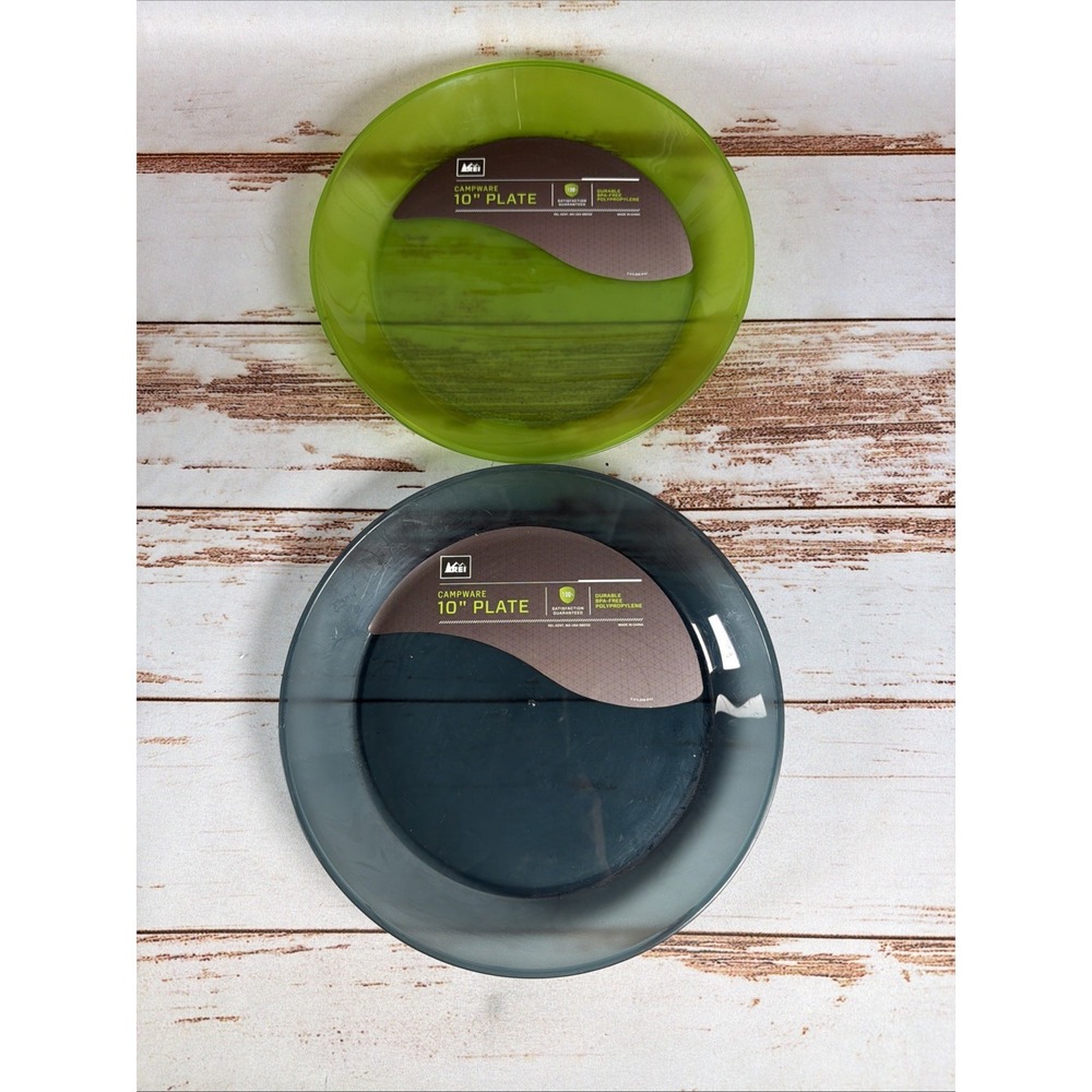 REI Campware 10 Inch Plates Lot of 2 Green Gray Camping Outdoor Dishes